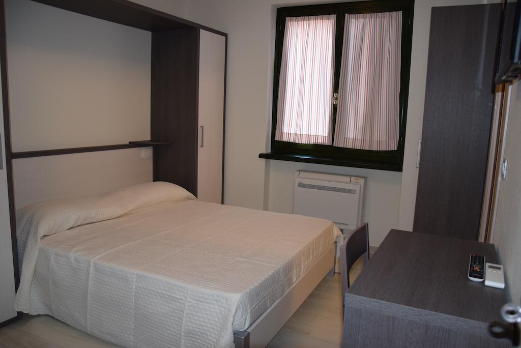Casto B&B L'Acero חדר תמונה